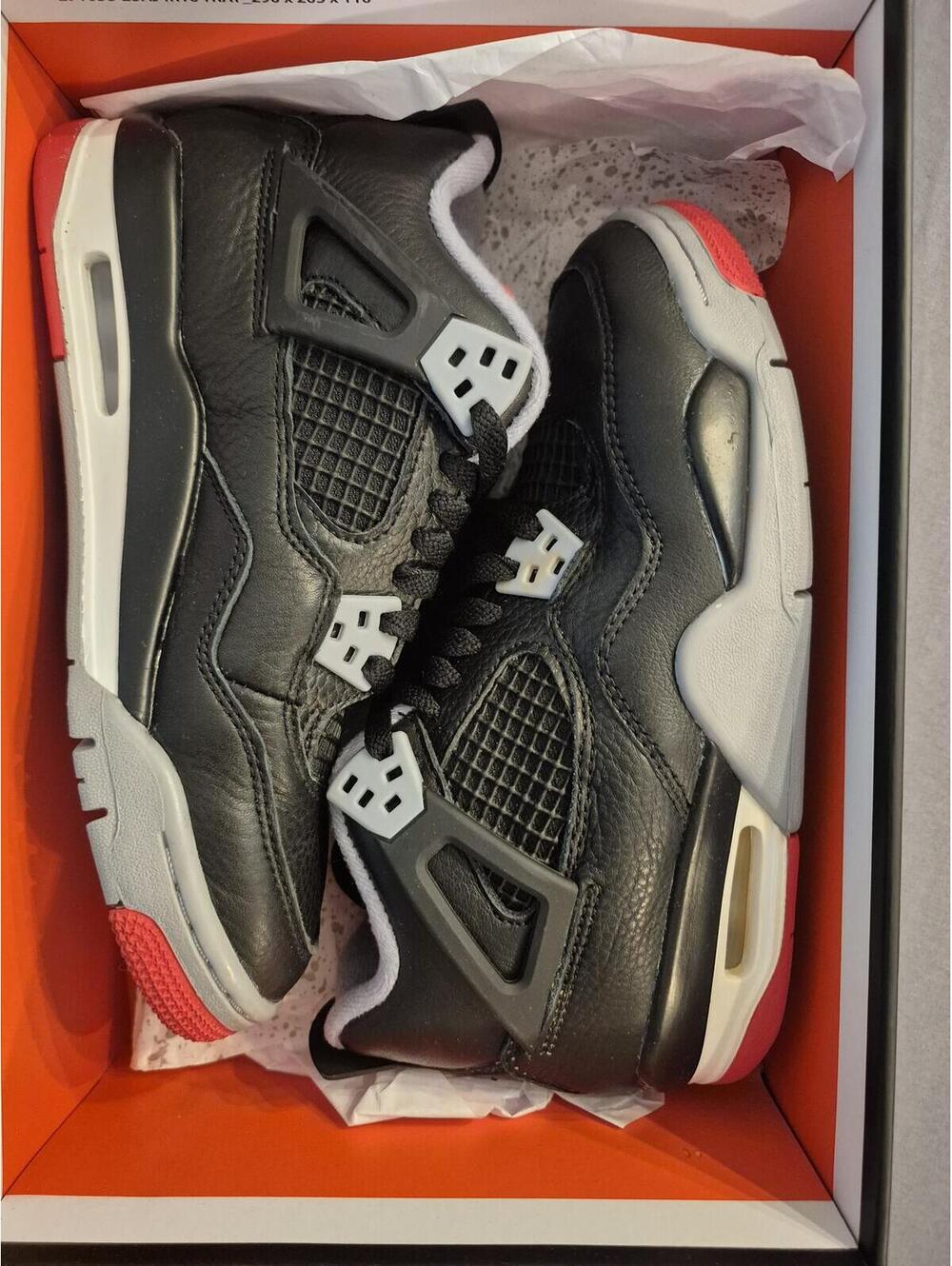 Jordan 4 Retro Black/Fire Red/Cement Grey Size 4Y 5.5W